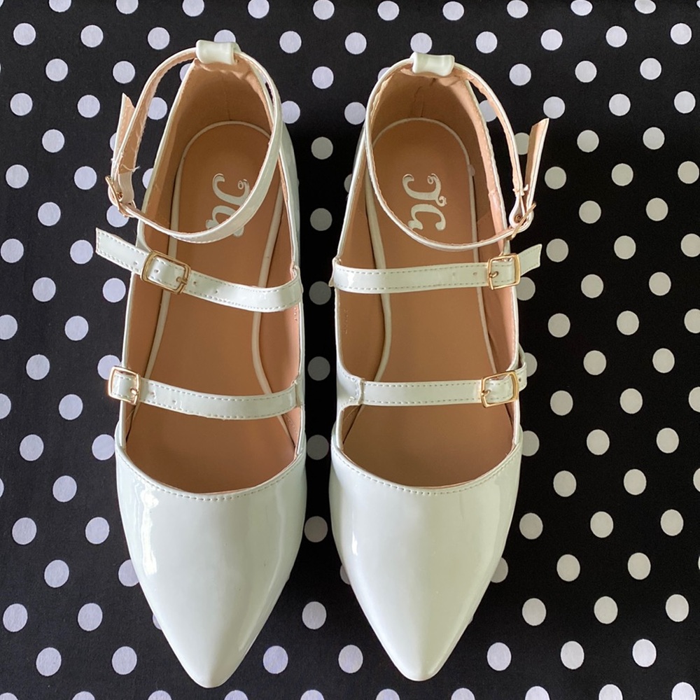 New Journey Collection Flats